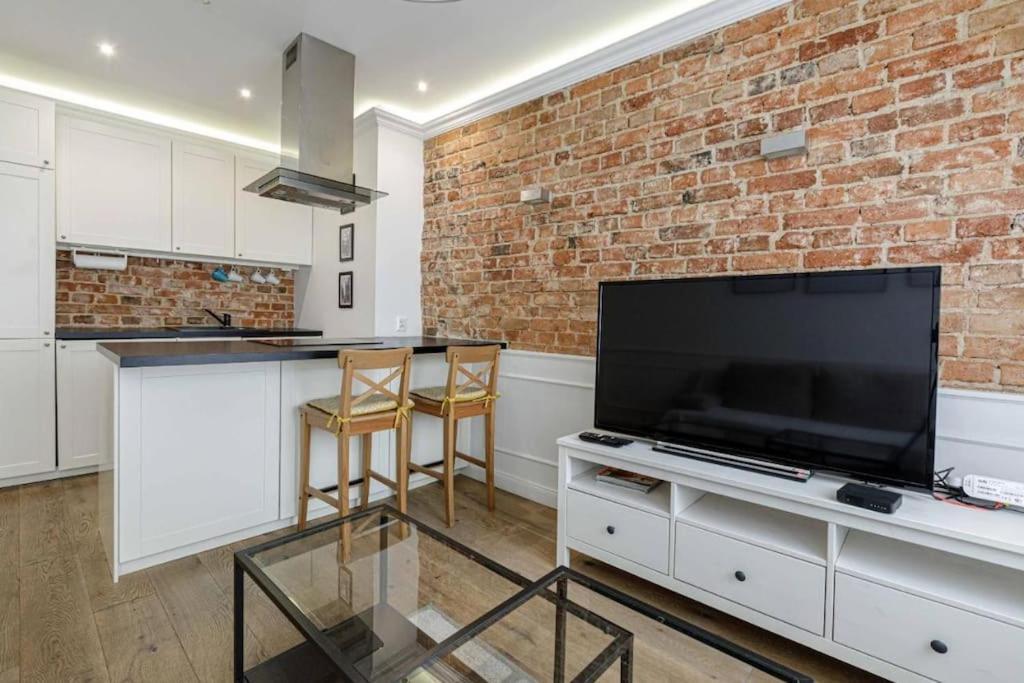 Central Wroclaw Apartment - City Center - Bright And Cozy - U11 Exterior foto
